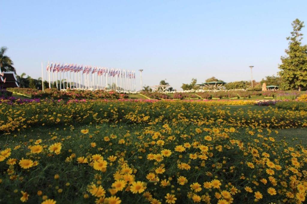 Rajapruek Place Chiang Mai Buitenkant foto
