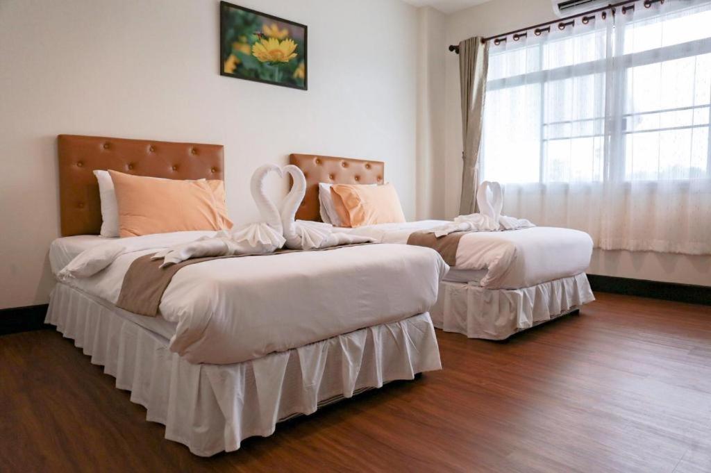 Rajapruek Place Chiang Mai Buitenkant foto