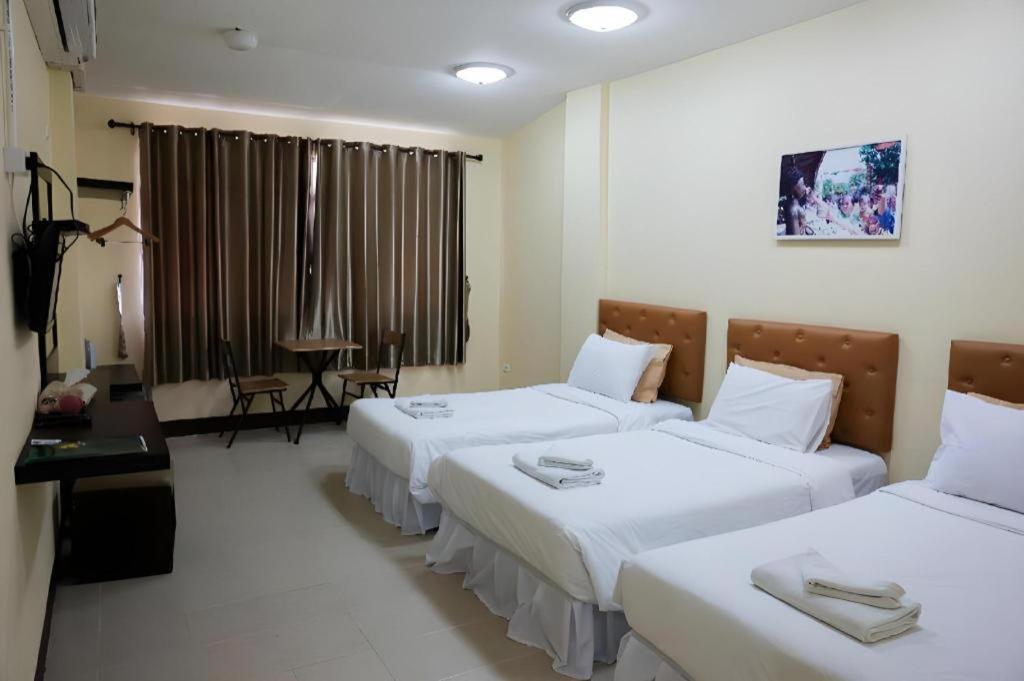 Rajapruek Place Chiang Mai Buitenkant foto